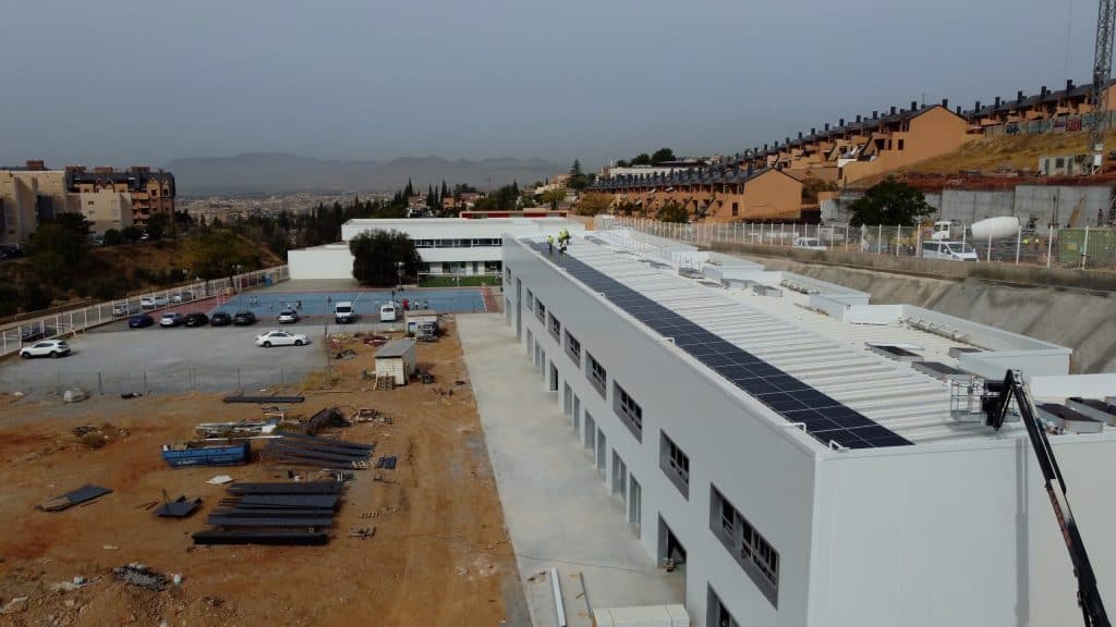 colegio maría nebrera energía solar